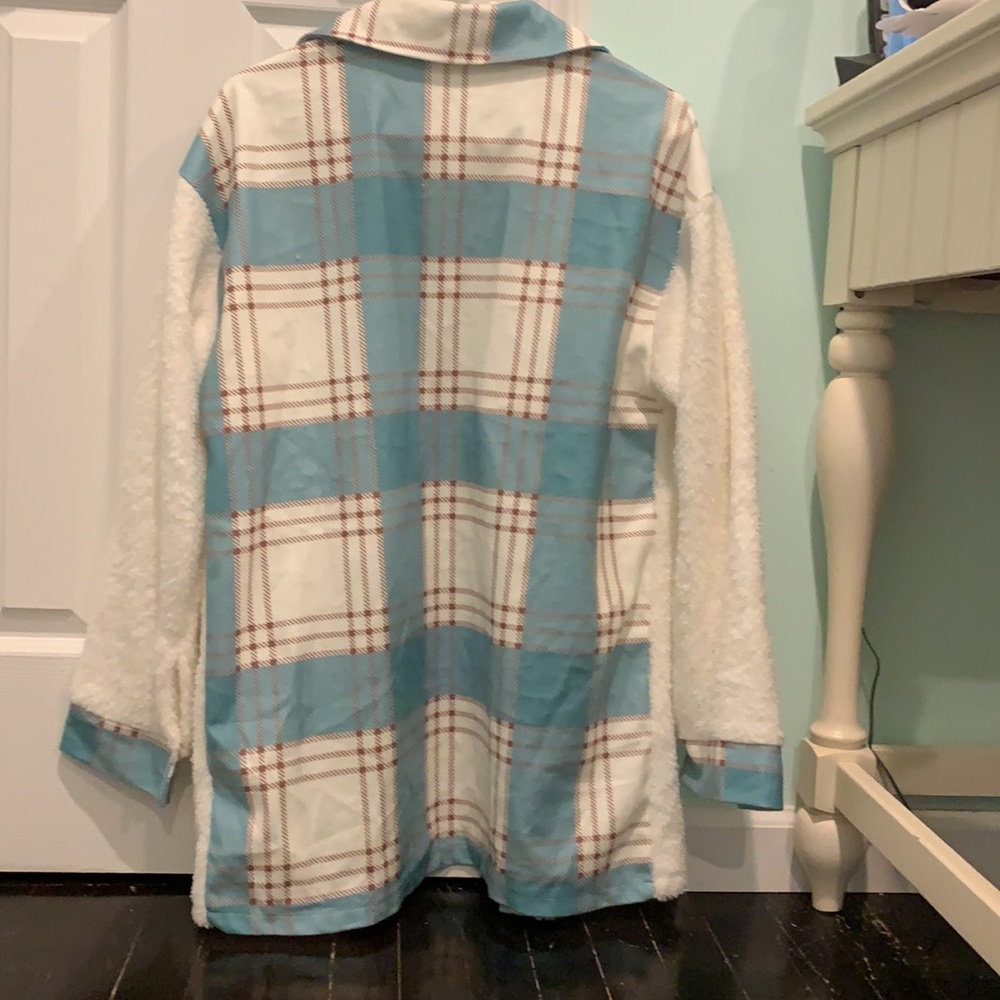 Button jacket - Picture 2 of 2